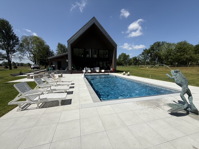 Gunite Pool 03